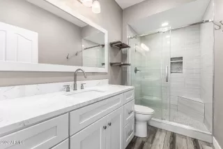 Photo #3: 6983381 Listing 