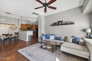 Photo #5: 6983410 Listing 