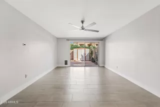 Photo #2: 6983715 Listing 