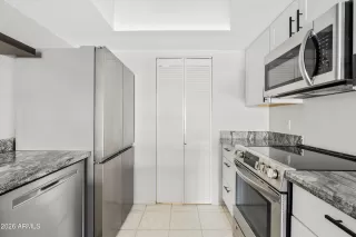 Photo #5: 6983715 Listing 