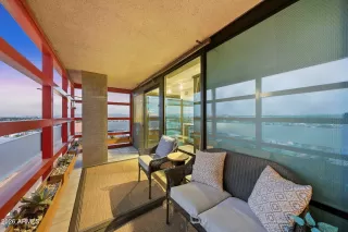 Photo #2: 6983844 Listing 