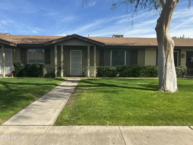 MLS: 6983847 Condo For Sale