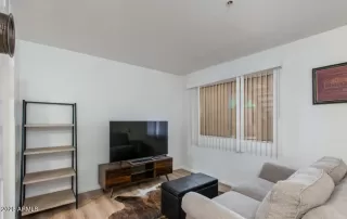 Photo #3: 6983922 Listing 