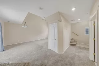 Photo #4: 6984020 Listing 