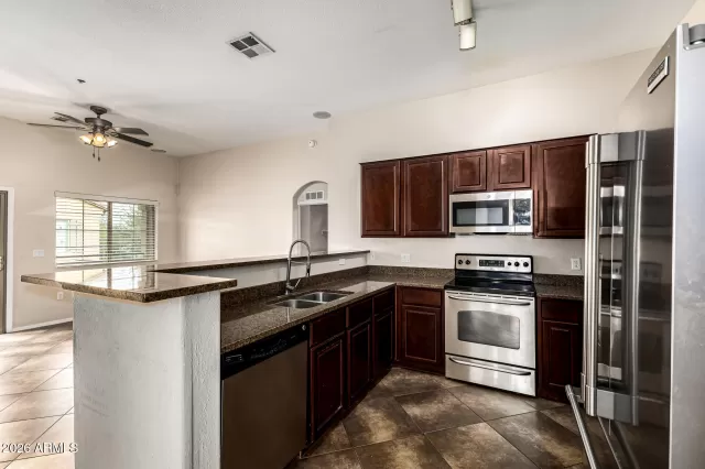 MLS: 6984125 Condo For Sale