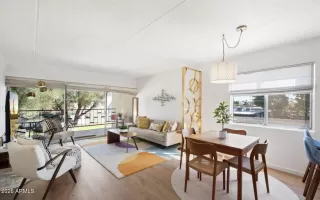 Photo #2: 6984150 Listing 