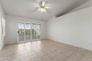 Photo #2: 6984191 Listing