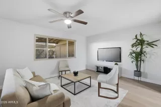 Photo #3: 6984271 Listing 