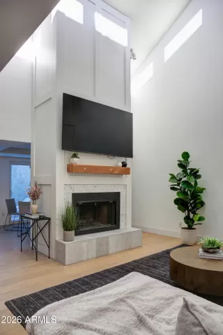 Photo #2: 6984322 Listing