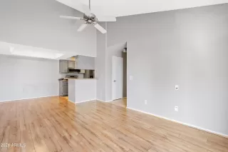 Photo #2: 6984454 Listing 