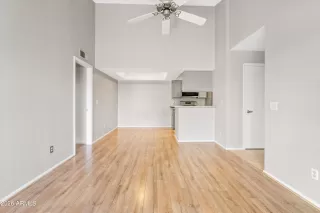 Photo #3: 6984454 Listing 