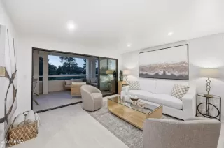 Photo #5: 6984514 Listing 