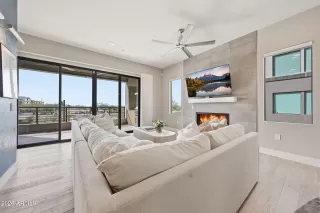 Photo #4: 6984594 Listing