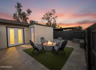 Photo #3: 6984623 Listing 