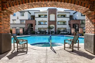 Photo #1: 6984693 Listing 