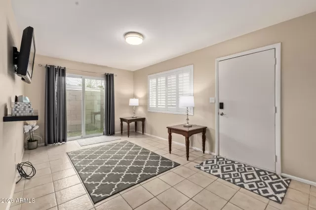 MLS: 6984747 Condo For Sale