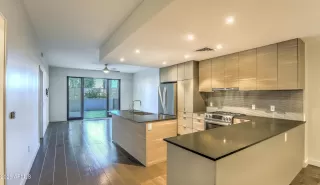 Photo #1: 6984797 Listing