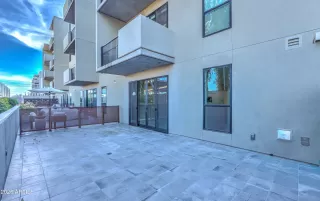 Photo #3: 6984797 Listing