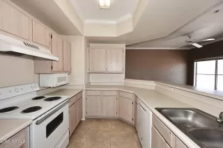 Photo #5: 6984943 Listing