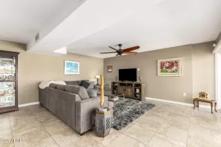 Photo #3: 6984947 Listing 