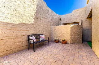 Photo #2: 6985017 Listing 