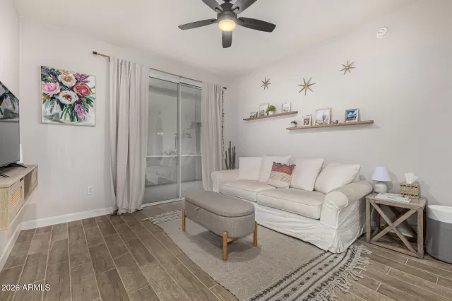 MLS: 6985086 Condo For Sale