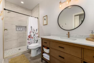 Photo #4: 6985086 Listing 