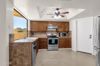 Photo #4: 6985153 Listing 