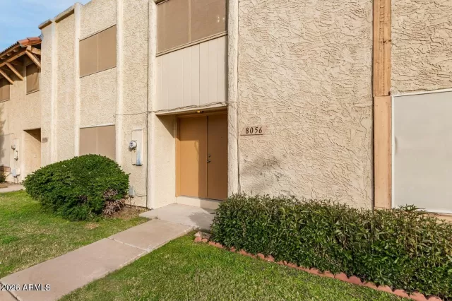 MLS: 6985191 Condo For Sale