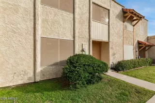 Photo #1: 6985191 Listing 