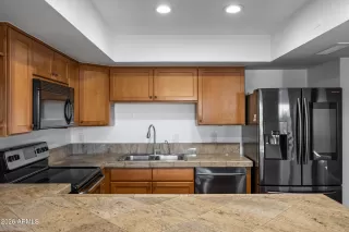 Photo #2: 6985199 Listing 