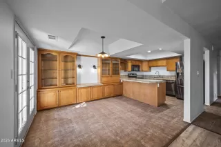 Photo #5: 6985199 Listing 