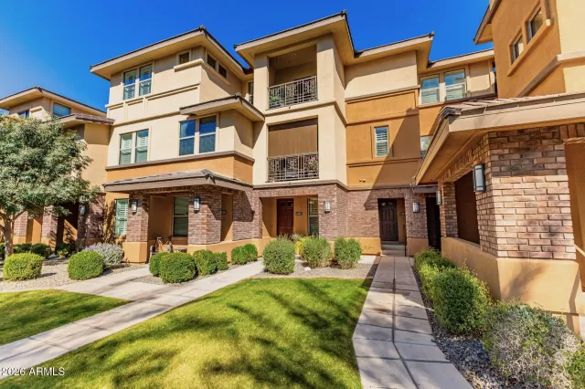 MLS: 6985240 Condo For Sale