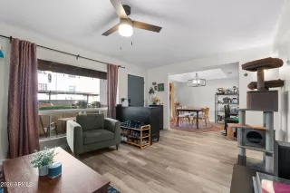 Photo #2: 6985599 Listing 