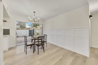 Photo #5: 6985628 Listing 