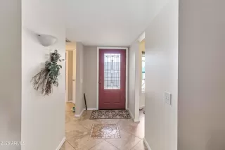 Photo #4: 6985735 Listing 