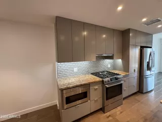 Photo #1: 6985780 Listing