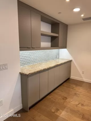 Photo #2: 6985780 Listing