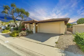 Photo #2: 6985815 Listing 