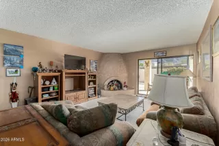 Photo #5: 6985815 Listing 