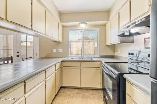 Photo #6: 6985824 Listing 