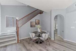 Photo #5: 6985931 Listing 