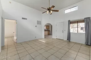 Photo #6: 6986048 Listing 