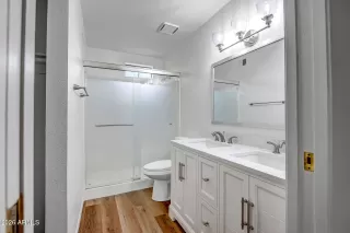 Photo #3: 6986054 Listing 