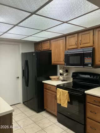 Photo #2: 6986399 Listing