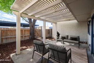 Photo #1: 6986406 Listing 