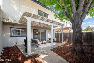 Photo #2: 6986406 Listing 