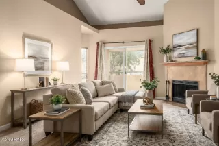 Photo #1: 6986486 Listing 