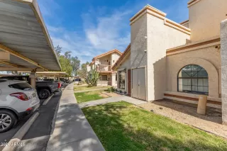 Photo #5: 6986515 Listing