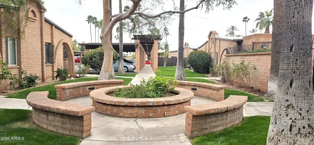 MLS: 6986574 Condo For Sale